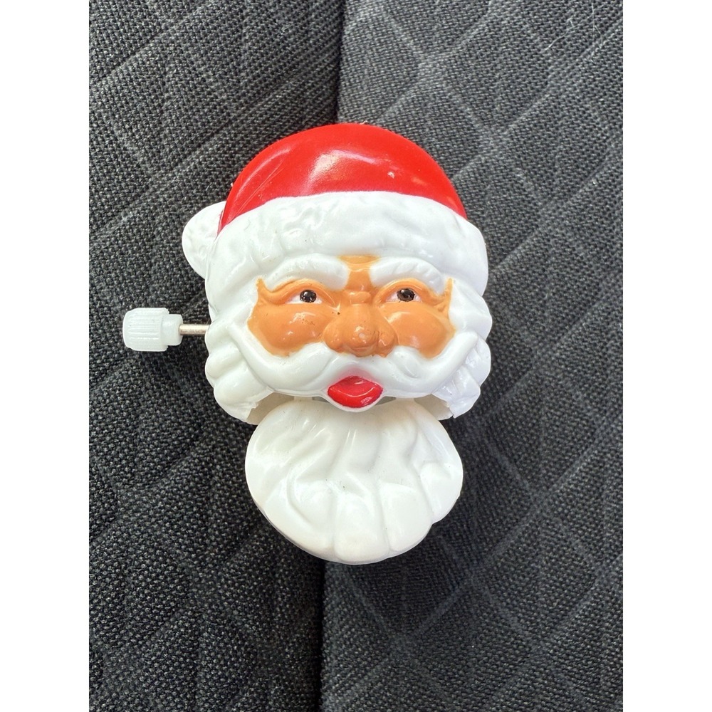 Santa Clause Wind Up Clip On Pin Decoration